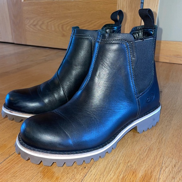 WOMENS FIELDS CHELSEA WATERPROOF BOOT - Picture 3 of 6